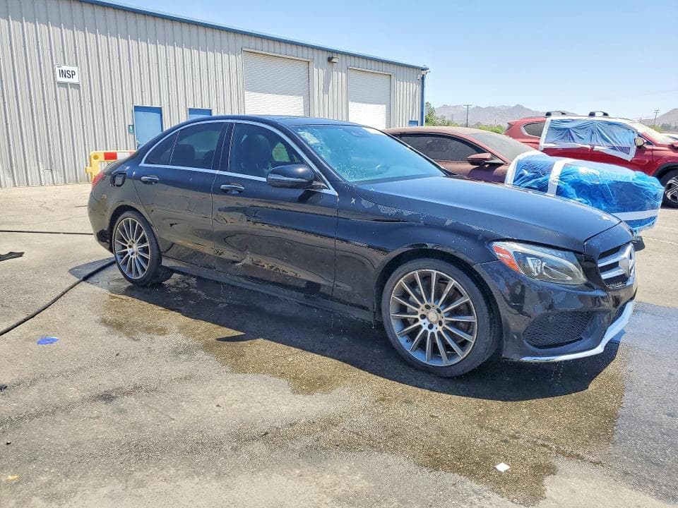2017 MERCEDES-BENZ C 300 4