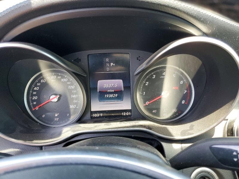 2017 MERCEDES-BENZ C 300 9