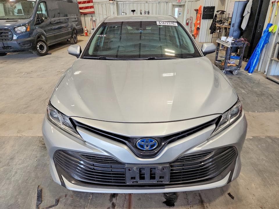 2018 TOYOTA CAMRY LE 5