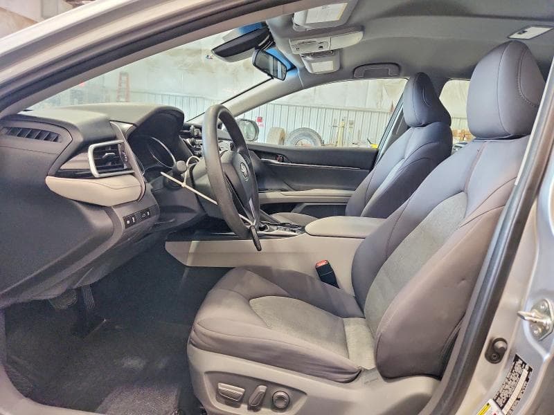 2018 TOYOTA CAMRY LE 7
