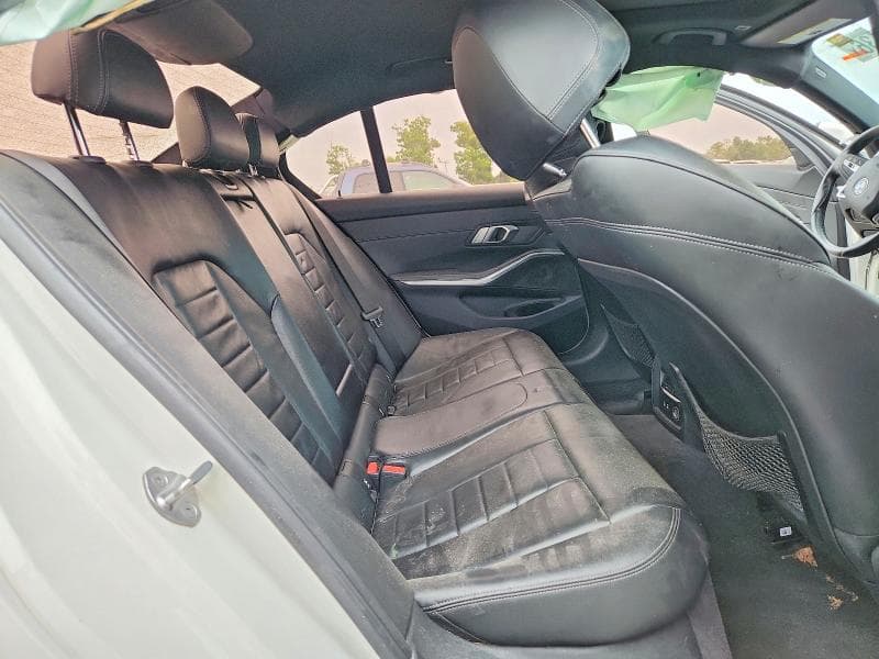 2019 BMW 330I 10