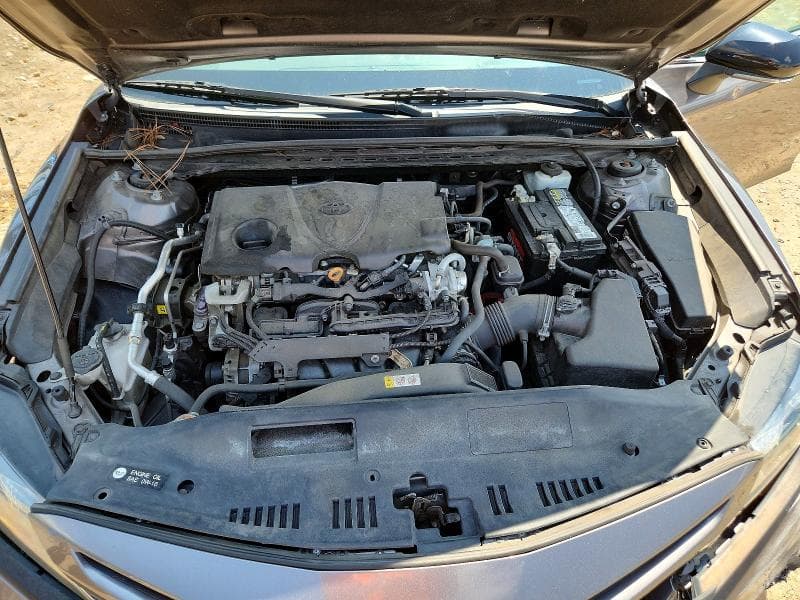 2021 TOYOTA CAMRY SE 11