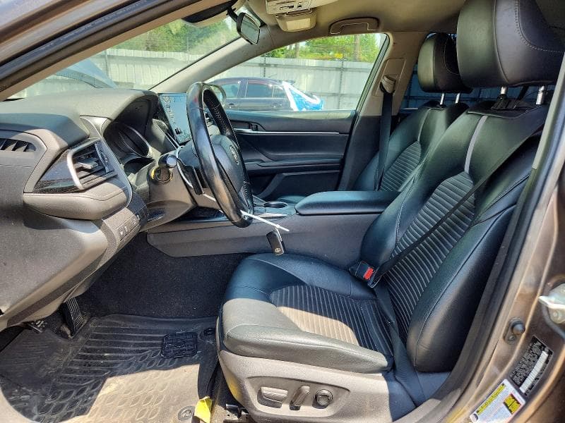 2021 TOYOTA CAMRY SE 7