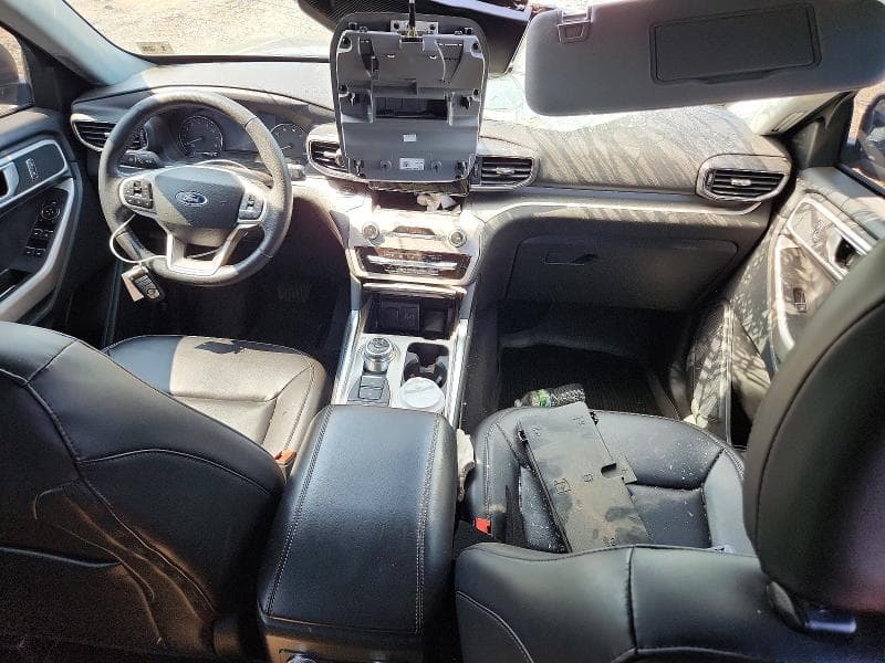 2022 FORD EXPLORER XLT 8