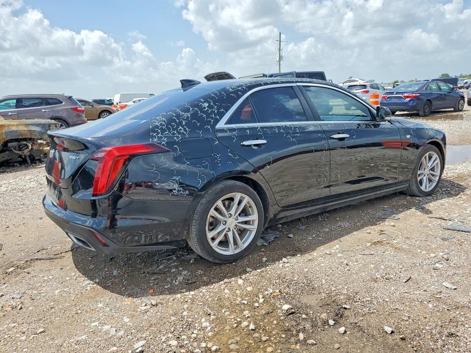 2021 CADILLAC CT4 LUXURY 3
