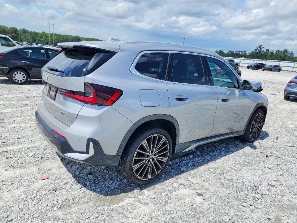 2025 BMW X1 XDRIVE28I 3