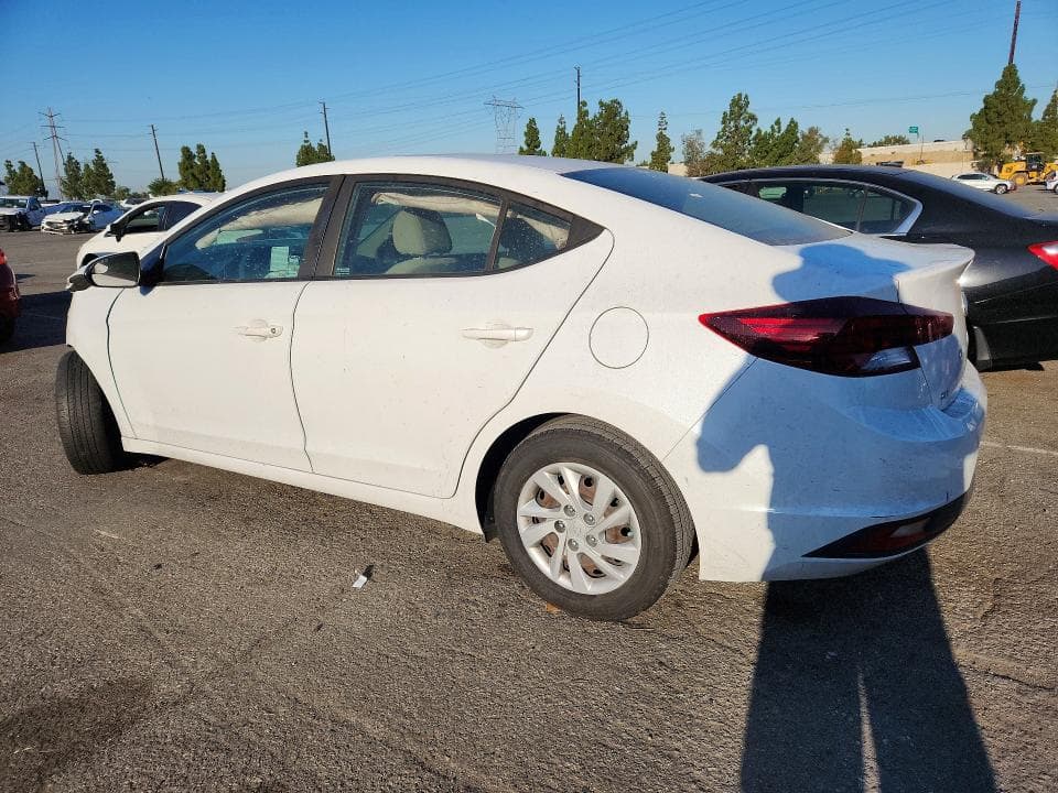 2019 HYUNDAI ELANTRA SE 2