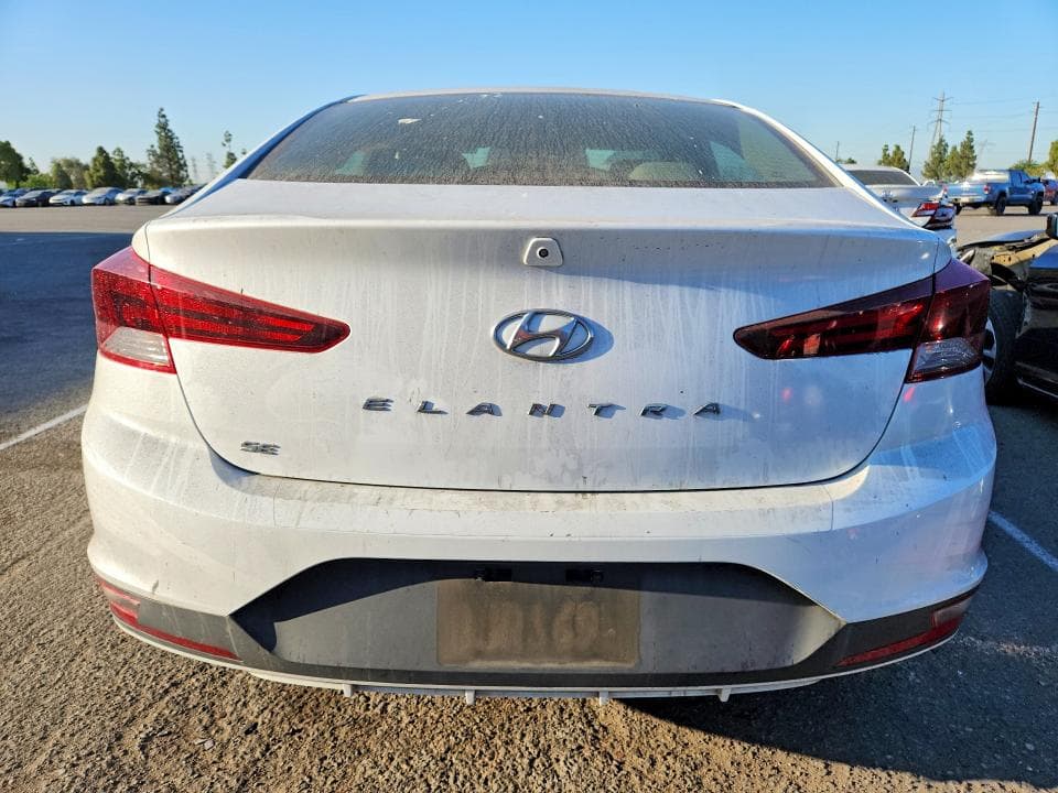 2019 HYUNDAI ELANTRA SE 6