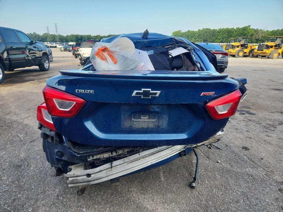 2019 CHEVROLET CRUZE LT 6