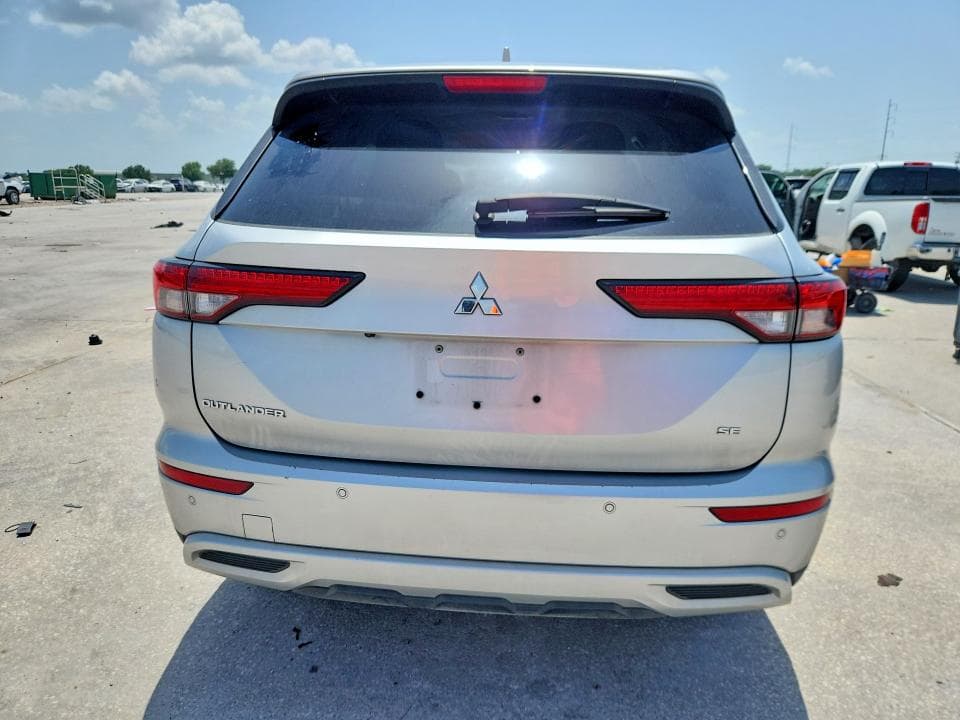 2024 MITSUBISHI OUTLANDER SE SE 6