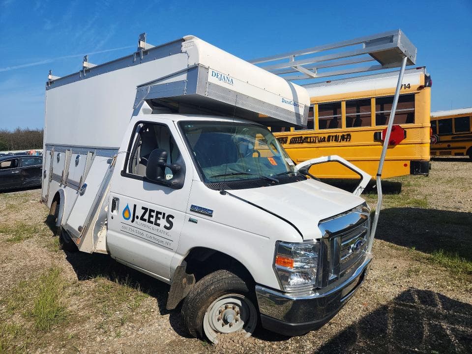 2019 FORD ECONOLINE E350 SUPER DUTY CUTAWAY VAN 4