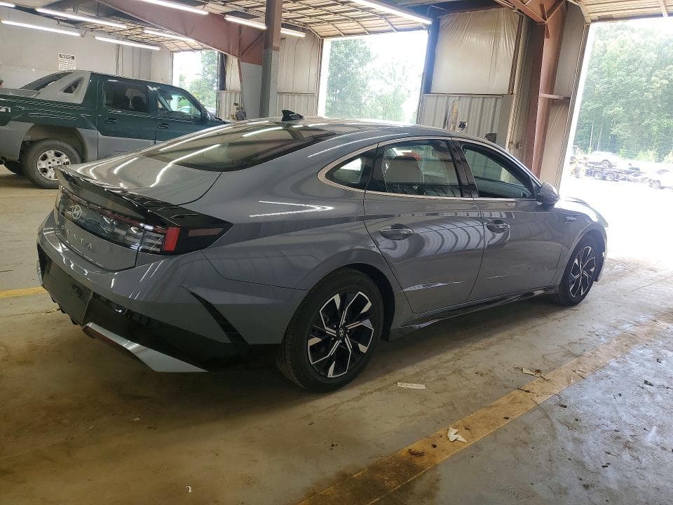 2024 HYUNDAI SONATA SEL 3