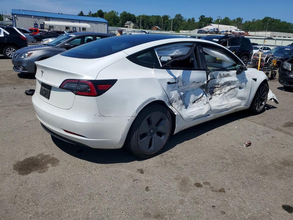 2023 TESLA MODEL 3 3