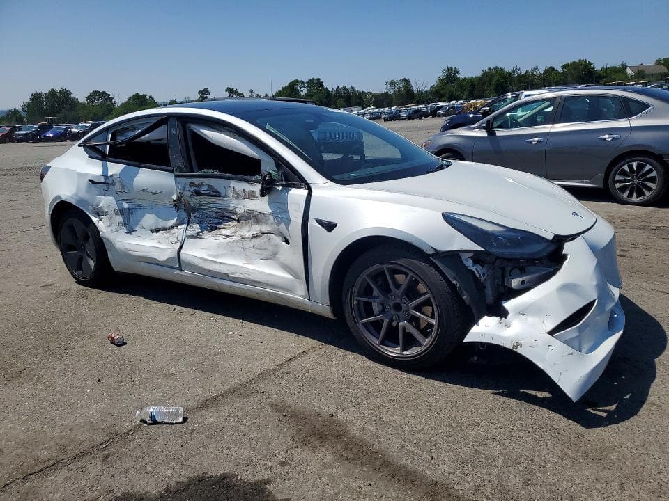 2023 TESLA MODEL 3 4