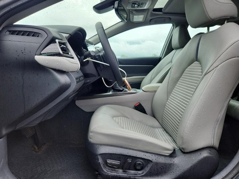 2022 TOYOTA CAMRY SE 7