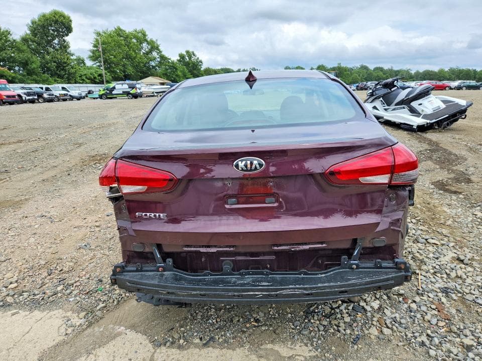 2018 KIA FORTE LX 6