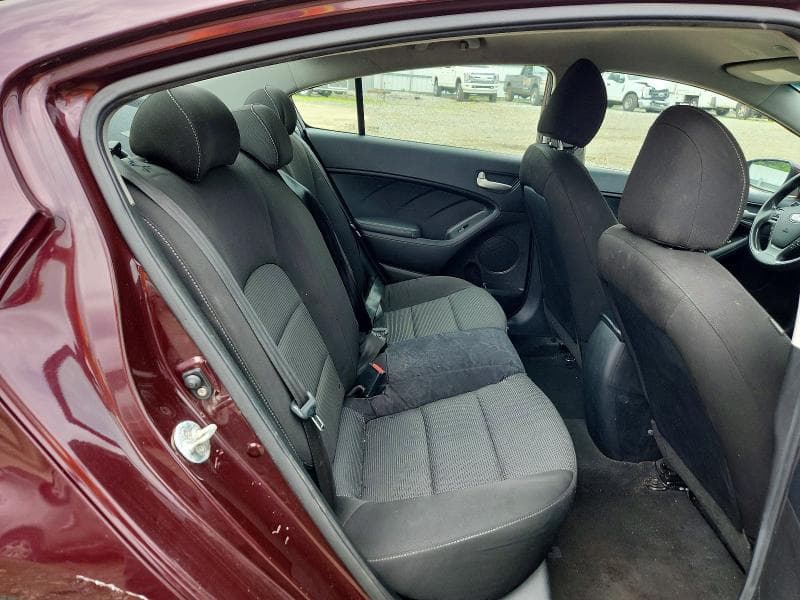 2018 KIA FORTE LX 10
