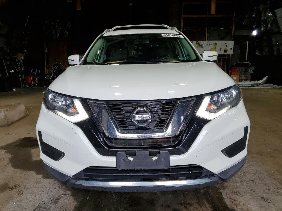 2017 NISSAN ROGUE SV 5