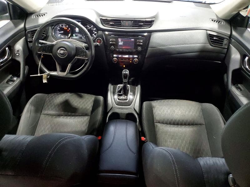2017 NISSAN ROGUE SV 8