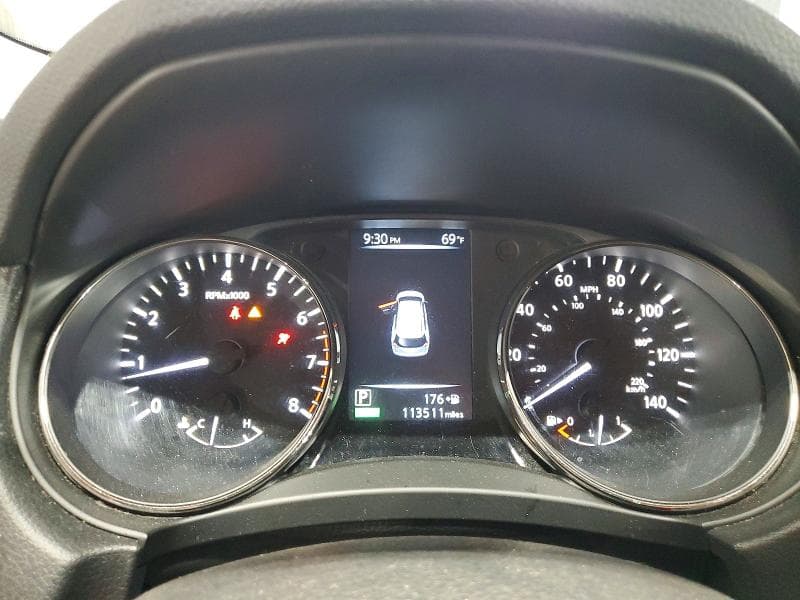 2017 NISSAN ROGUE SV 9
