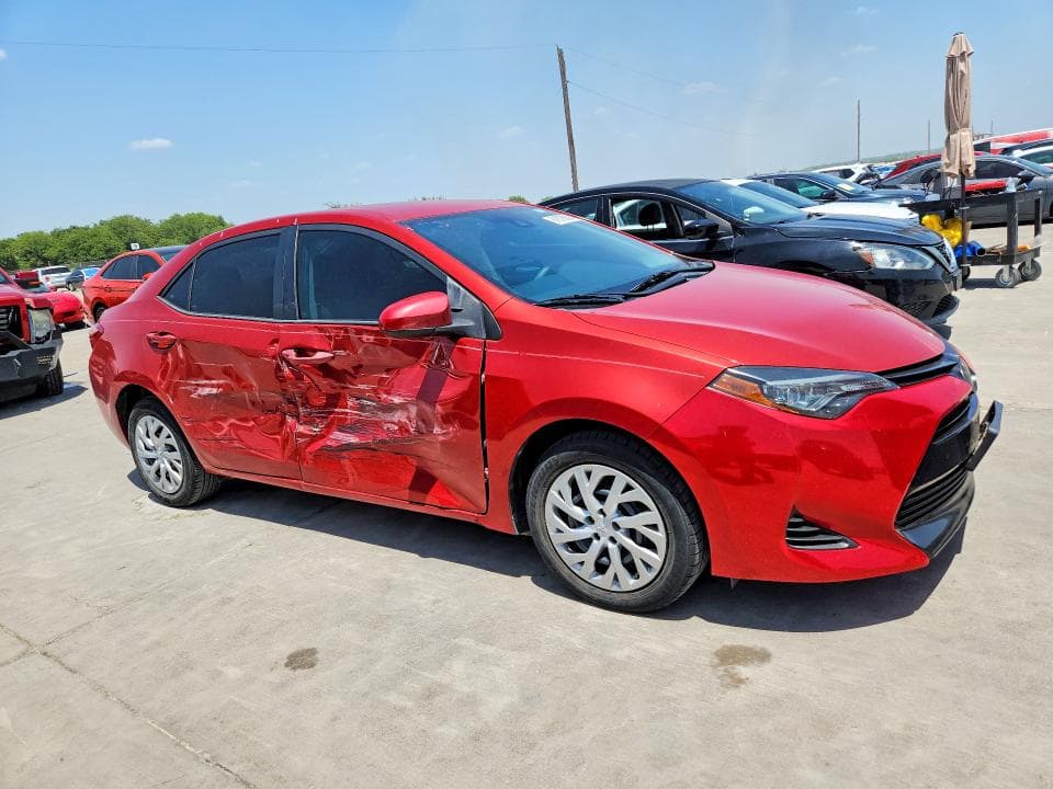 2019 TOYOTA COROLLA LE 4