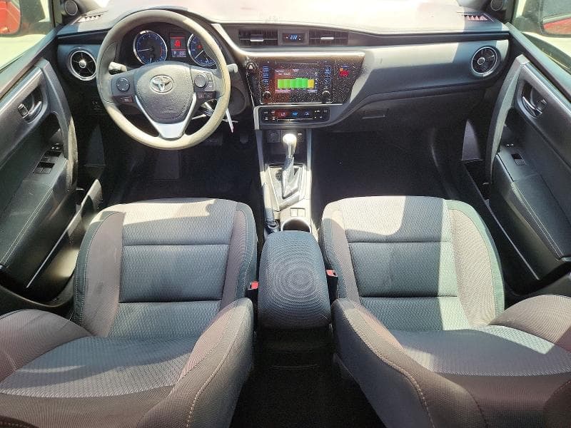 2019 TOYOTA COROLLA LE 8