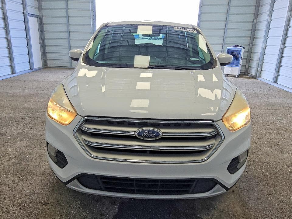 2019 FORD ESCAPE SE 5