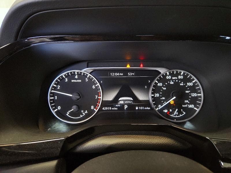 2024 NISSAN PATHFINDER SV 9