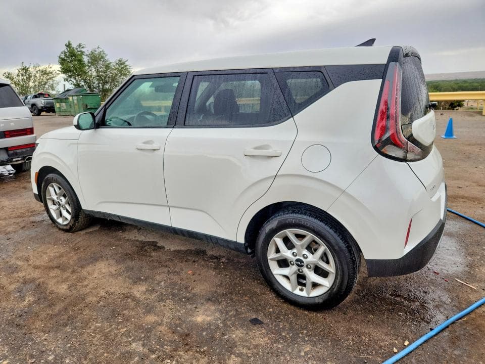 2025 KIA SOUL LX 2