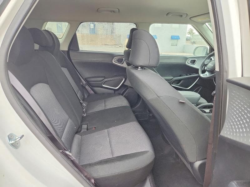2025 KIA SOUL LX 10