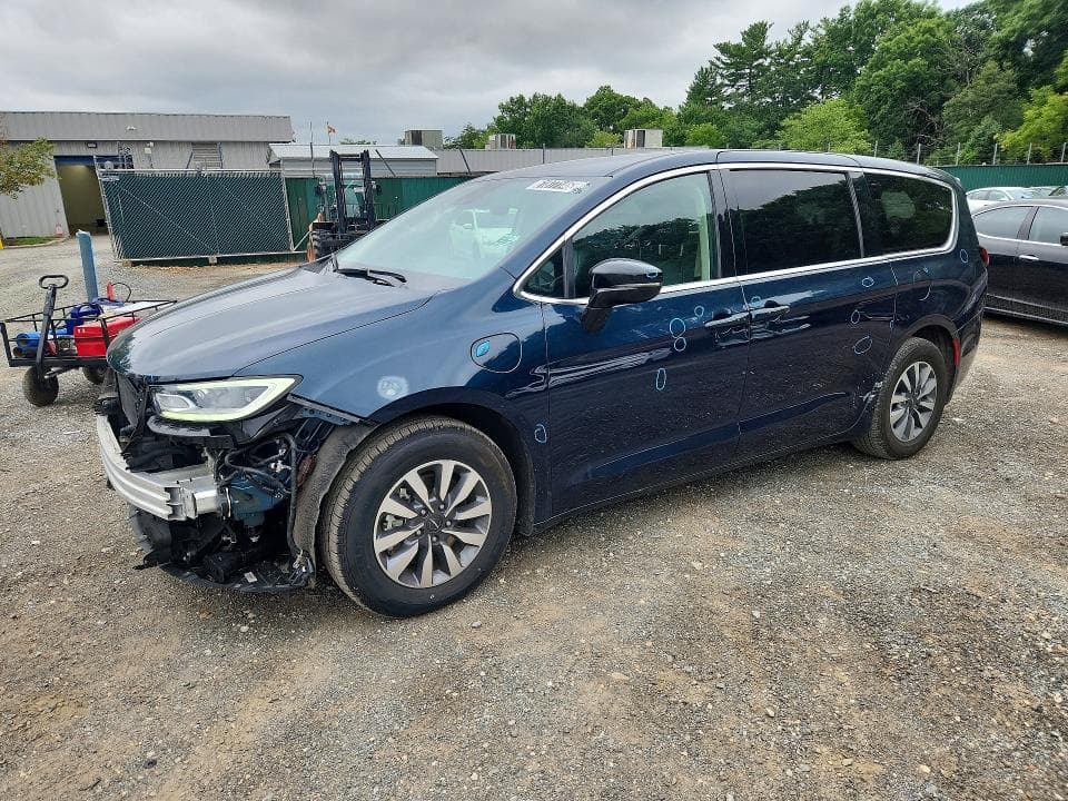 2024 CHRYSLER PACIFICA HYBRID SELECT - 1