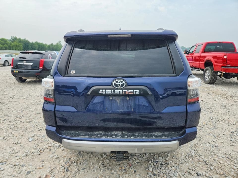 2022 TOYOTA 4RUNNER TRD OFF-ROAD 6