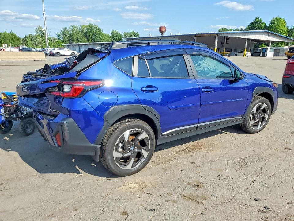 2025 SUBARU CROSSTREK LIMITED 3