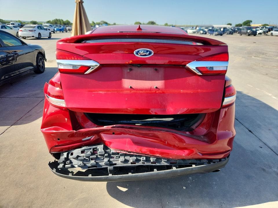 2020 FORD FUSION SE 6