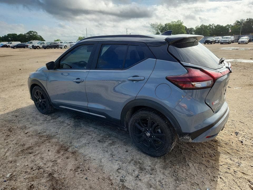 2021 NISSAN KICKS SR 2