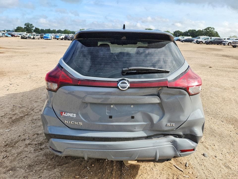 2021 NISSAN KICKS SR 6