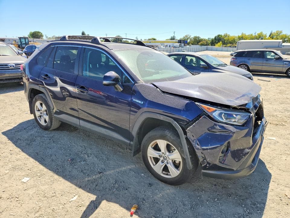2020 TOYOTA RAV4 HYBRID XLE 4