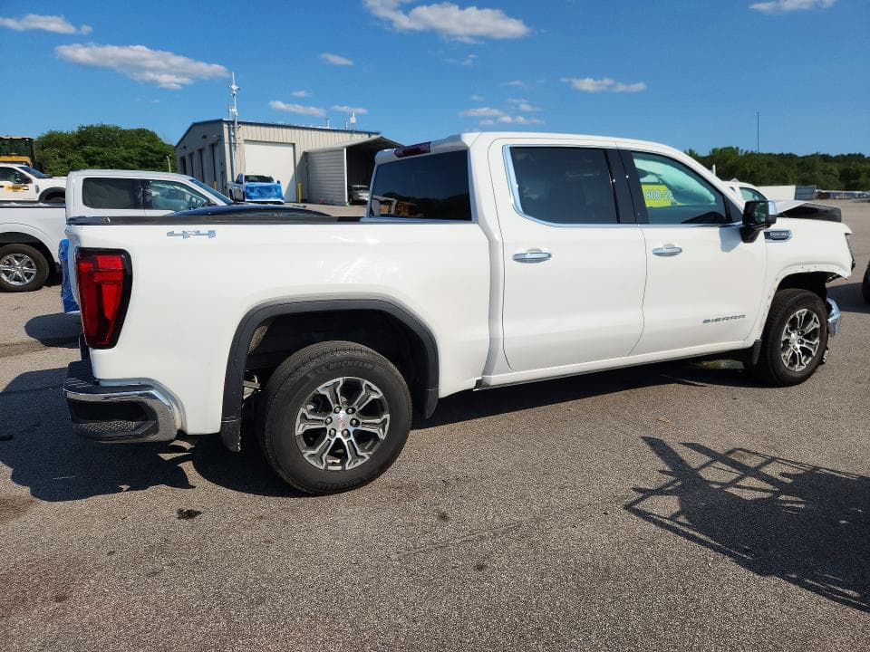 2025 GMC SIERRA K1500 SLT 3