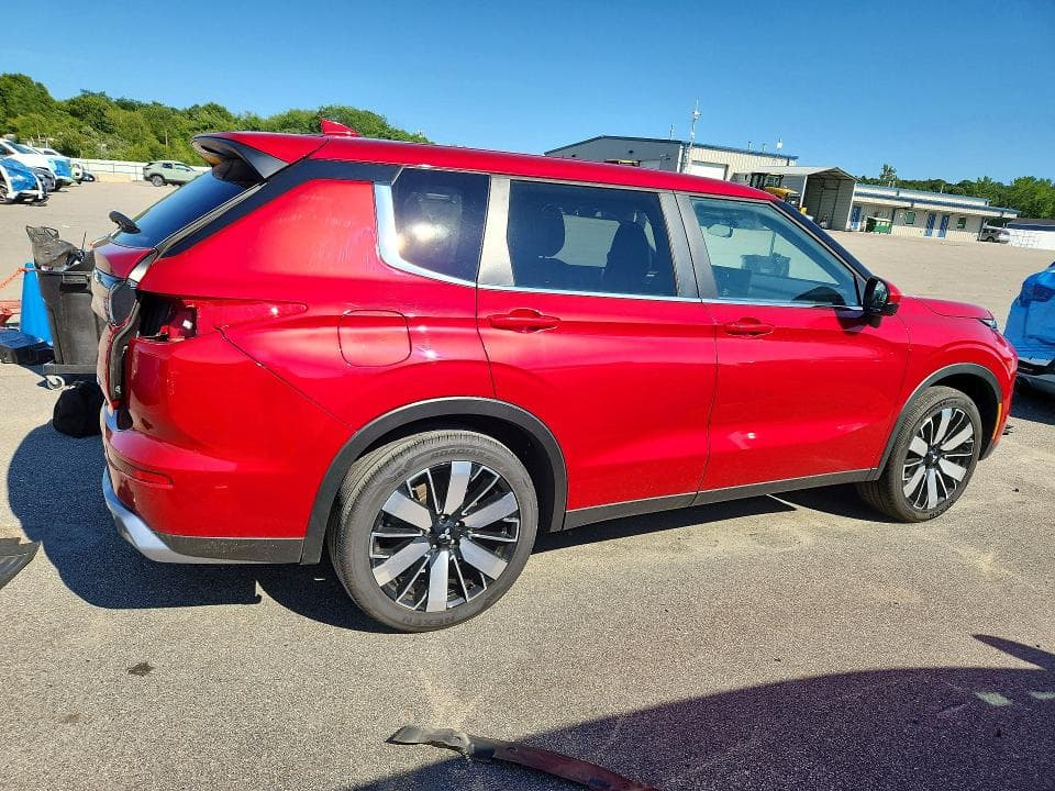 2025 MITSUBISHI OUTLANDER SE 3