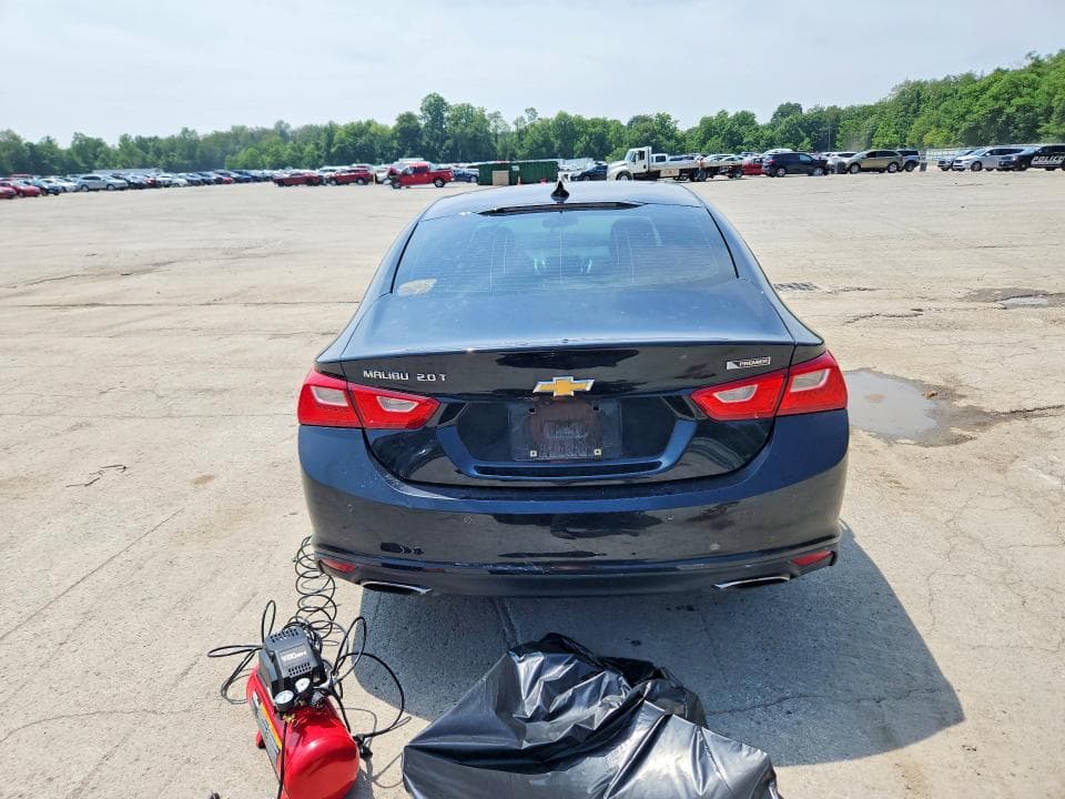 2017 CHEVROLET MALIBU PREMIER 6