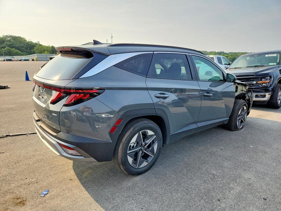 2026 HYUNDAI TUCSON SEL 3