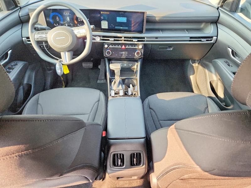 2026 HYUNDAI TUCSON SEL 8