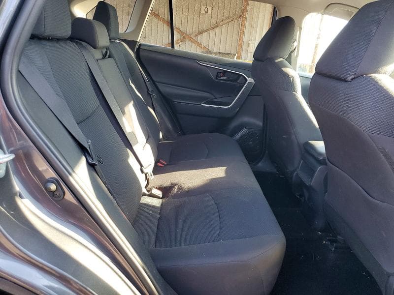 2019 TOYOTA RAV4 LE 11