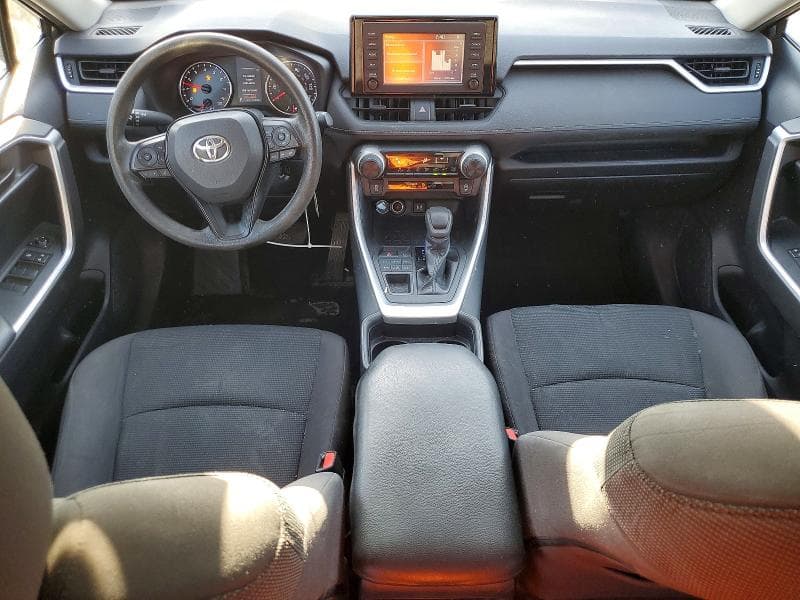 2019 TOYOTA RAV4 LE 8