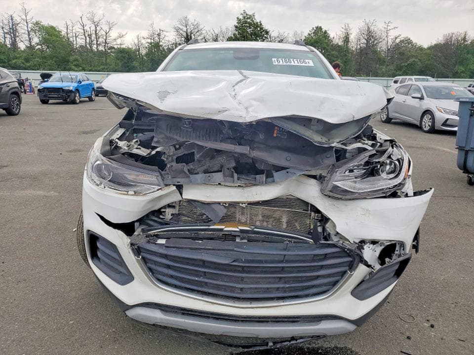 2020 CHEVROLET TRAX 1LT 5