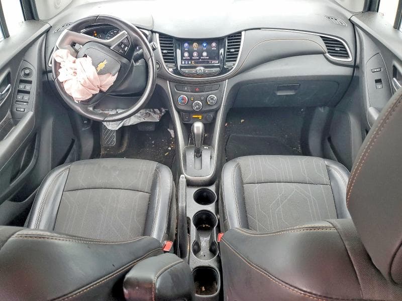 2020 CHEVROLET TRAX 1LT 8