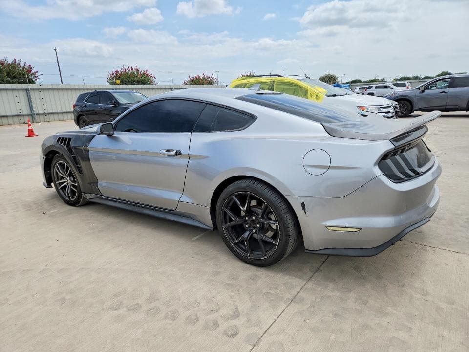 2020 FORD MUSTANG 2