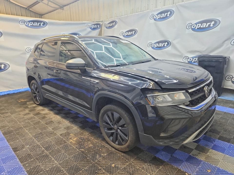 2022 VOLKSWAGEN TAOS S 4