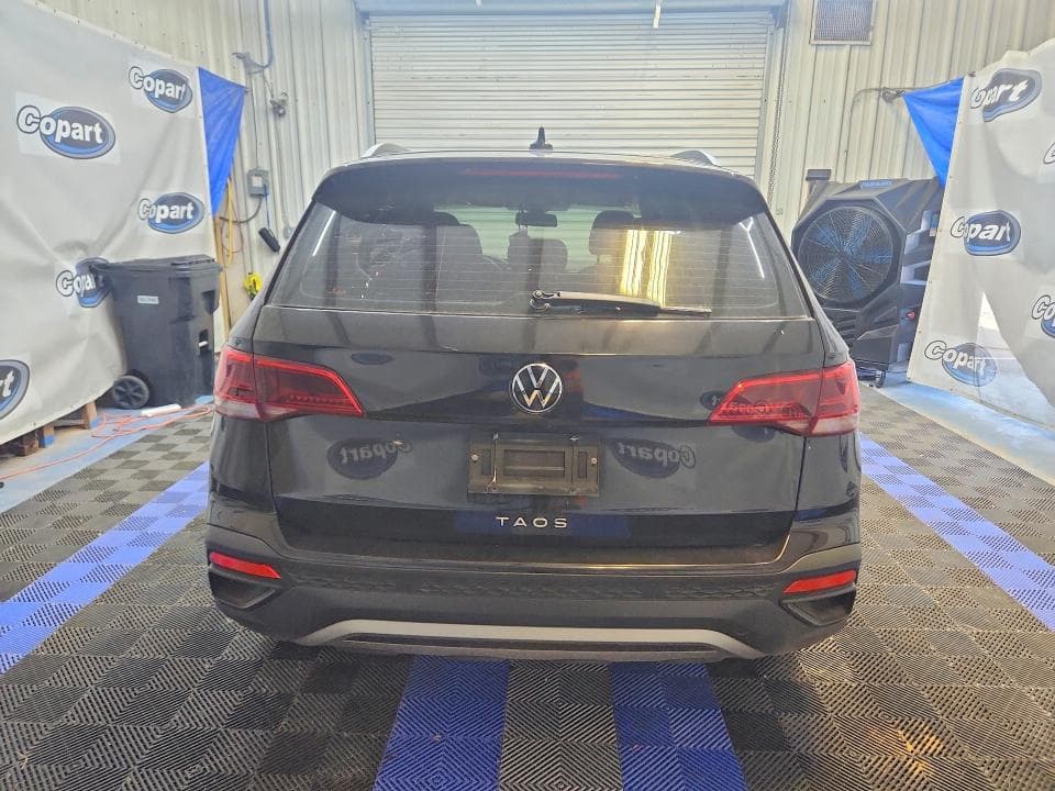 2022 VOLKSWAGEN TAOS S 6