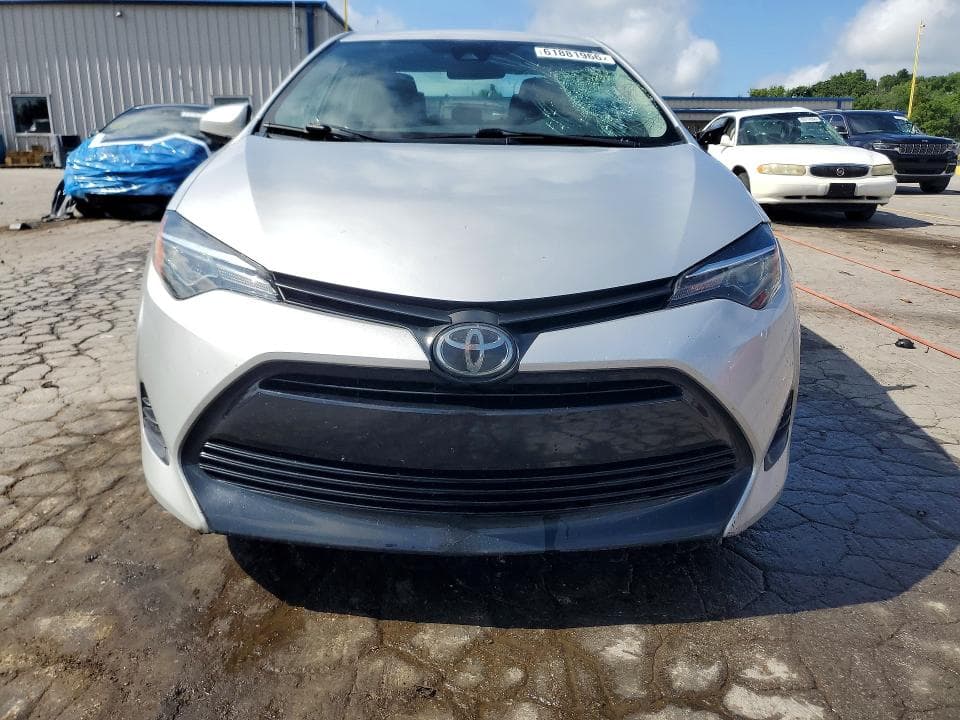 2019 TOYOTA COROLLA LE 5